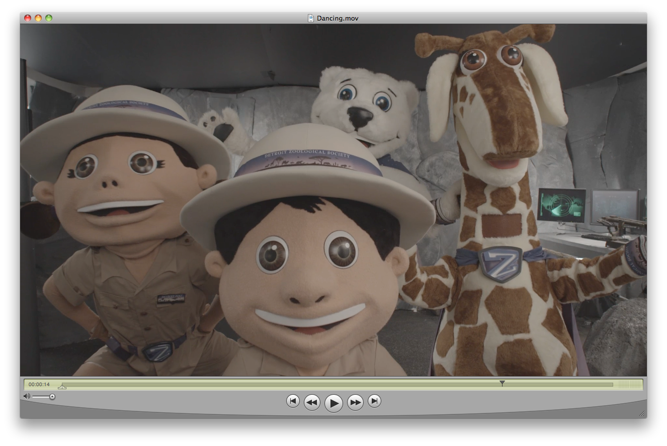 Detroit Zoo mobile experience screens